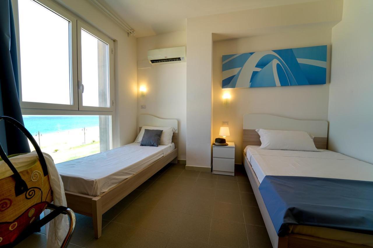 Hotel Rivabella Даволи Экстерьер фото
